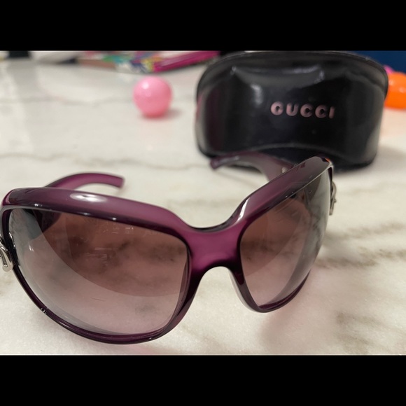 Gucci Sunglasses - Picture 3 of 8